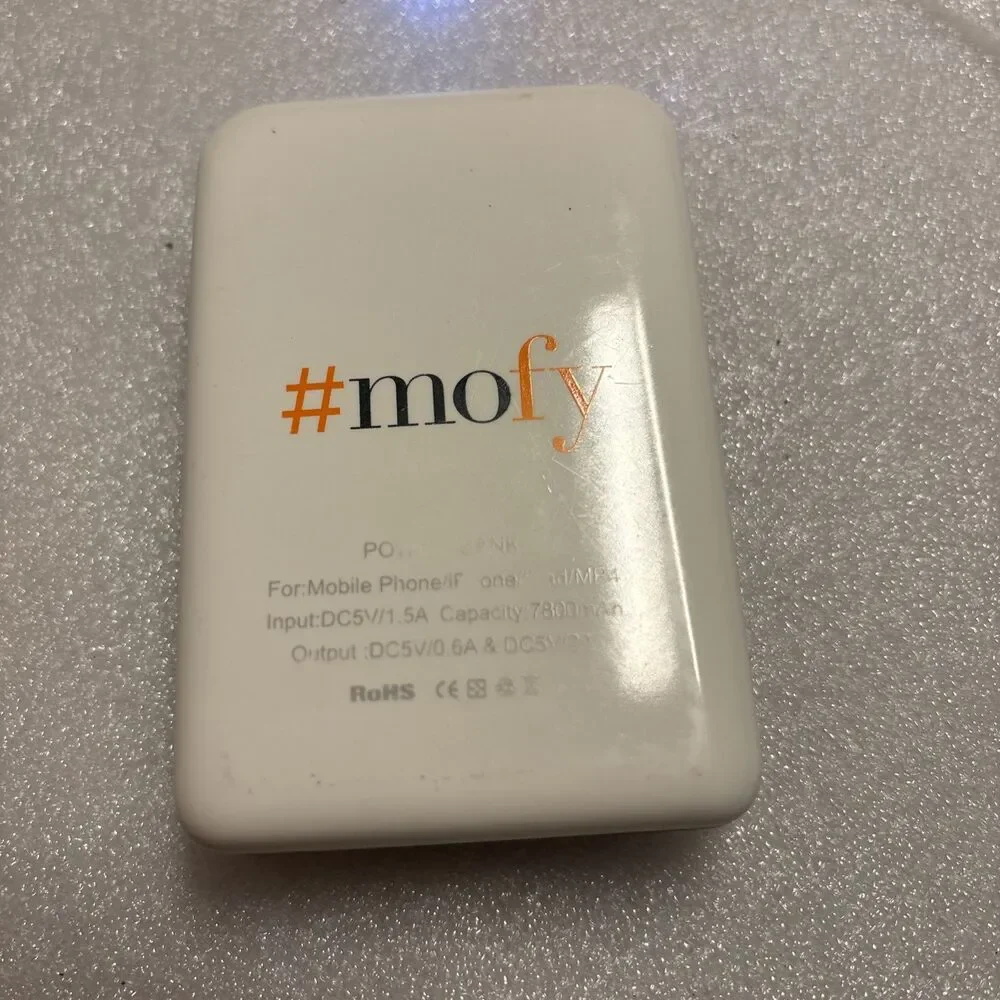 7800 mAh Micro USB Rechargeable Portable Power Bank Mofy Modern Family